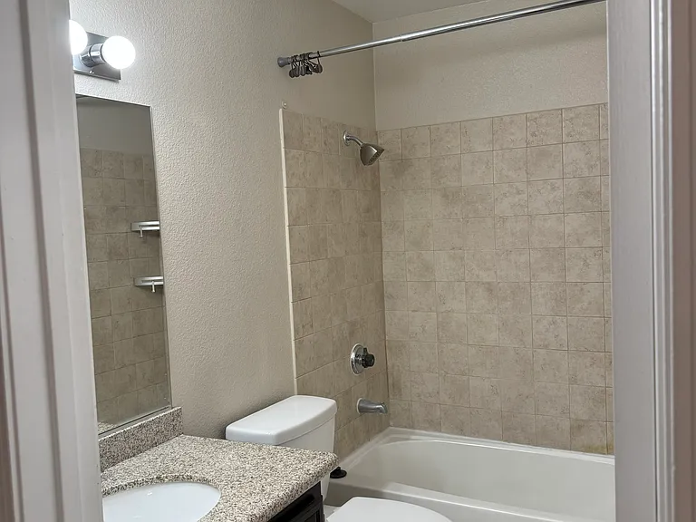 3711 Penedos Dr — Photo 12