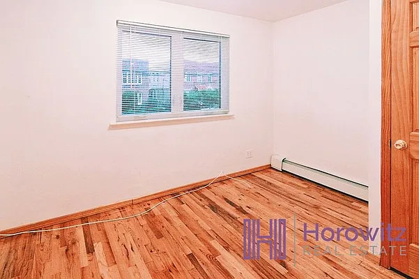 Rented by Horowitz Real Estate | media 22