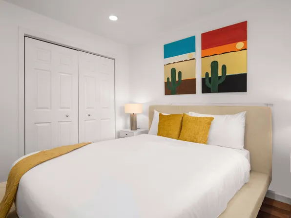 15 Saint Mark's Place image 12 of 17