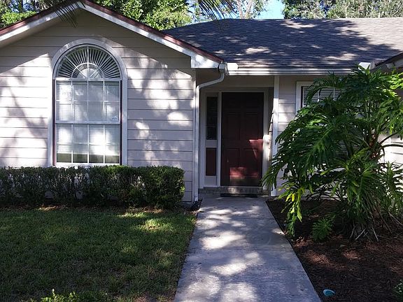 2nd image of 11637 Lazy Willow Ln