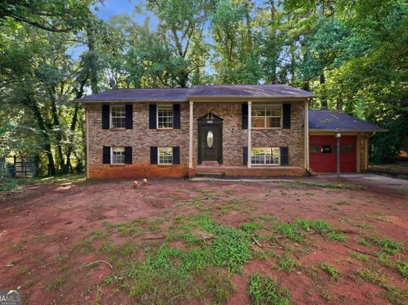 4540 Birch Ridge Trl, Stone Mountain, GA 30083