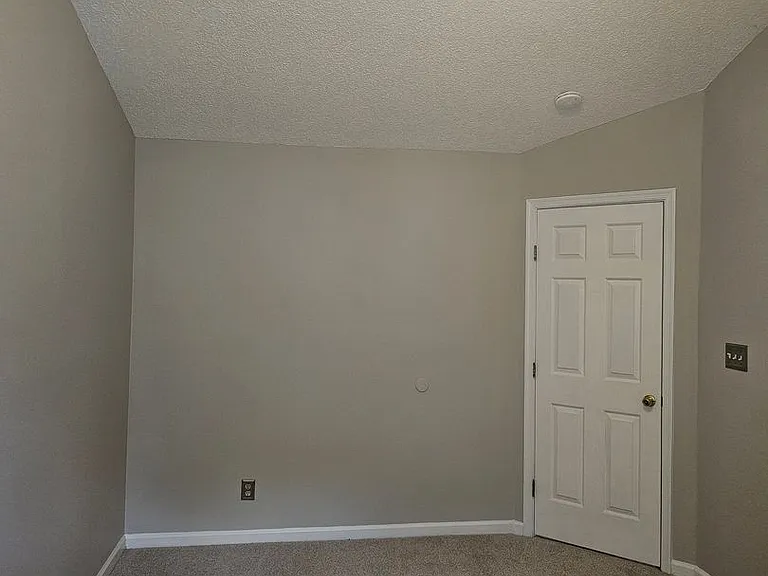 804 Newday Ct — Photo 17