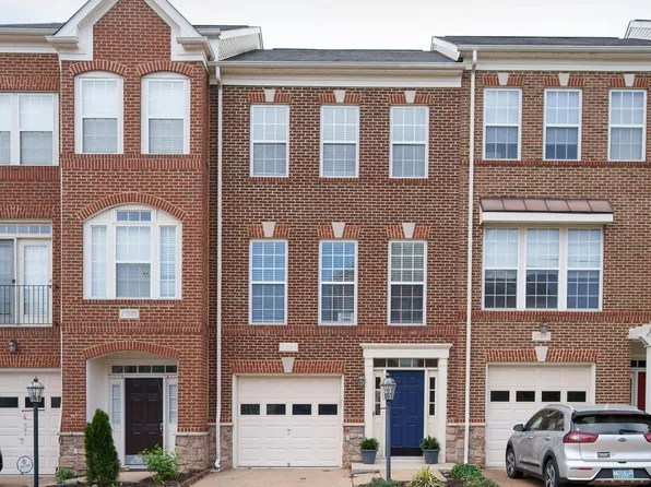 21933 Halburton Ter, Ashburn, VA 20148