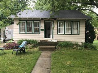 512 Whittlesey Ave, Saint Joseph, MI 49085