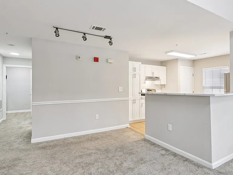 Orchards Apartments — Photo 11