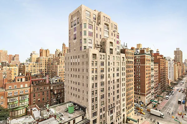 Sold by Compass | media 10