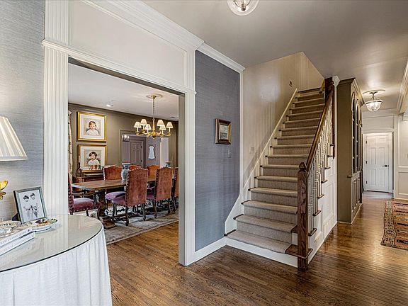 4th image of 485 River Ridge Cv