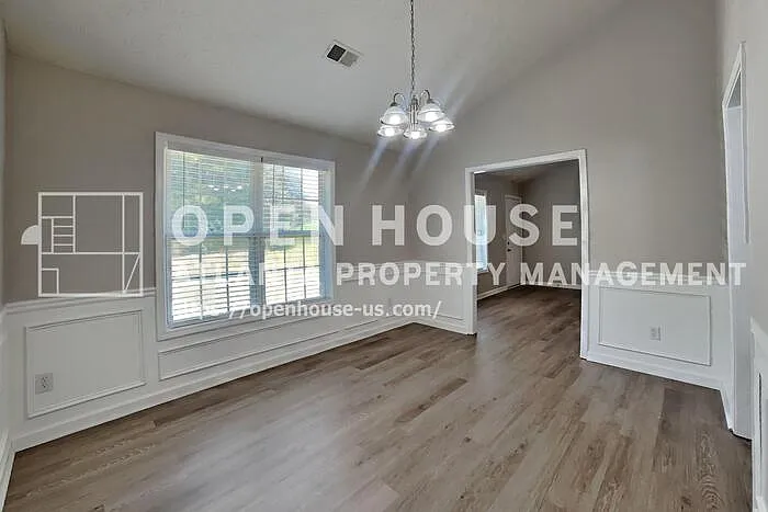 1096 Sham Pointe Dr — Photo 8