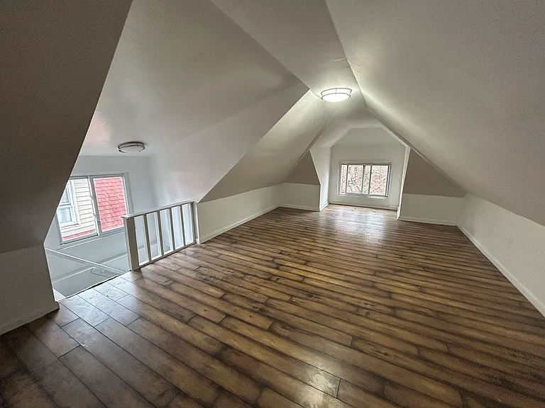 1819 Palisade Pl — Photo 3