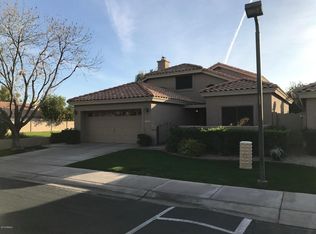 9135 S Grandview Dr, Tempe, AZ 85284