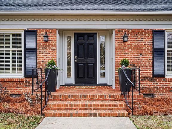 2nd image of 819 Ashmeade Rd