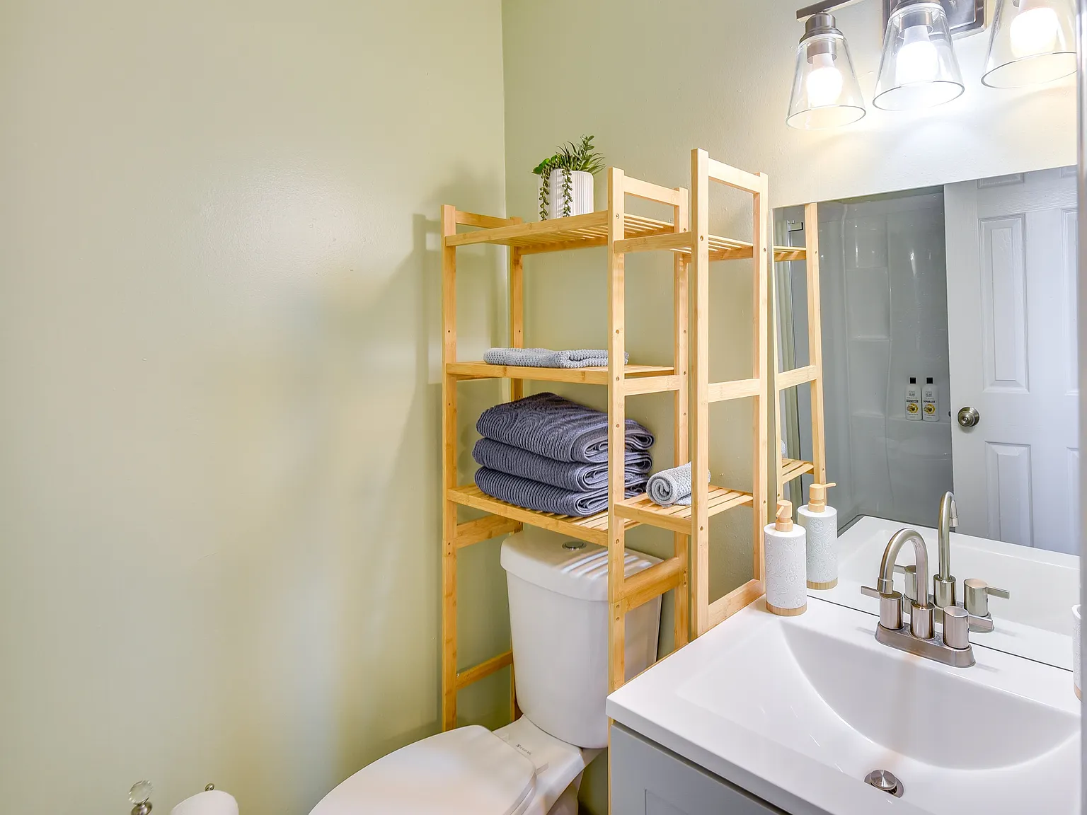 9529 Atlans St — Photo 4