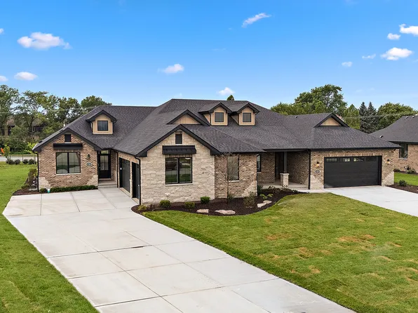 11161 Lizmore Ln #34A, Orland Park, IL 60467