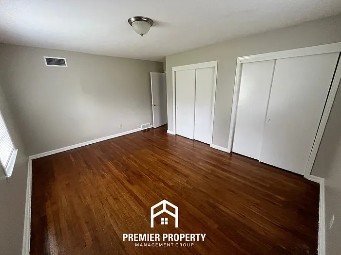 1954 Janis Dr — Photo 14