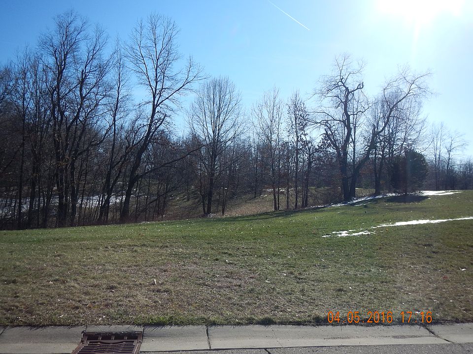 2nd image of Candace Dr #6