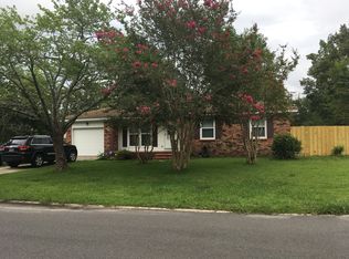 327 Holly Ave, Goose Creek, SC 29445
