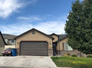 3339 S Hawk Dr, Saratoga Springs, UT 84045