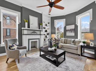 1802 Kennett Pl, Saint Louis, MO 63104