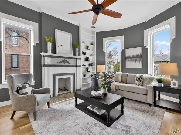 1802 Kennett Pl, Saint Louis, MO 63104