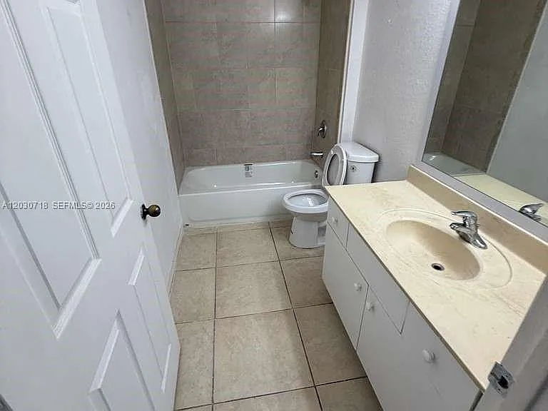 3826 SW 48th Ave #3826 — Photo 19