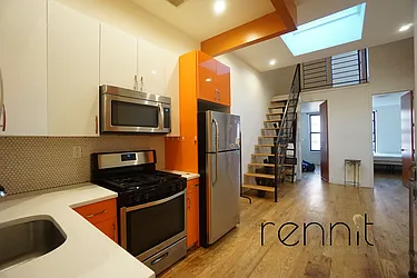 Rented by Rennit Inc.