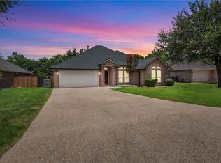 2047 Ravenstone Loop, College Station, TX 77845