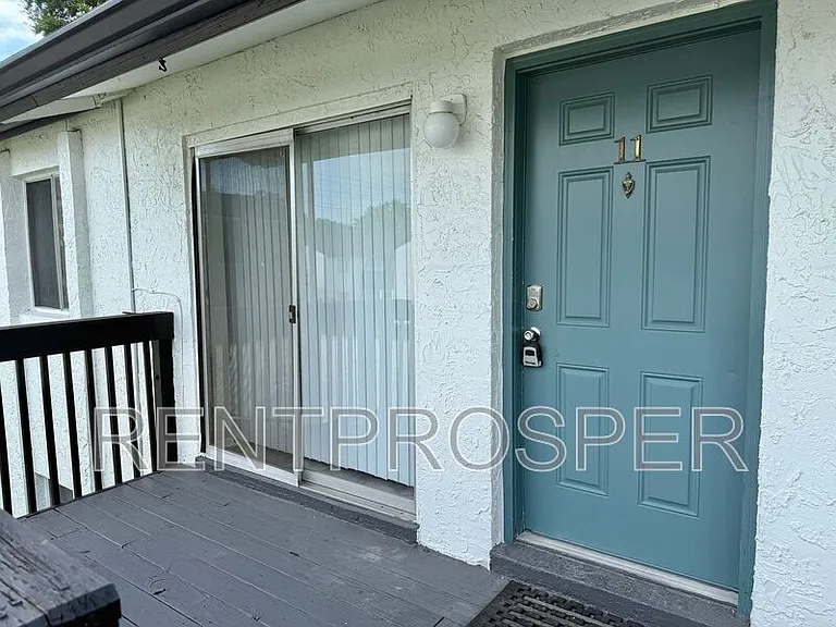 4151 S Semoran Blvd #11 — Photo 1