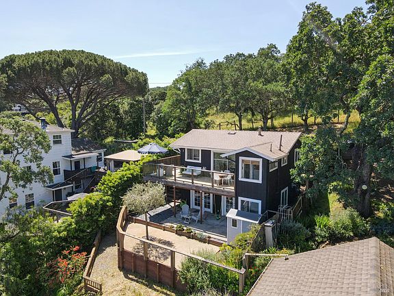 2nd image of 39 Havenwood Road