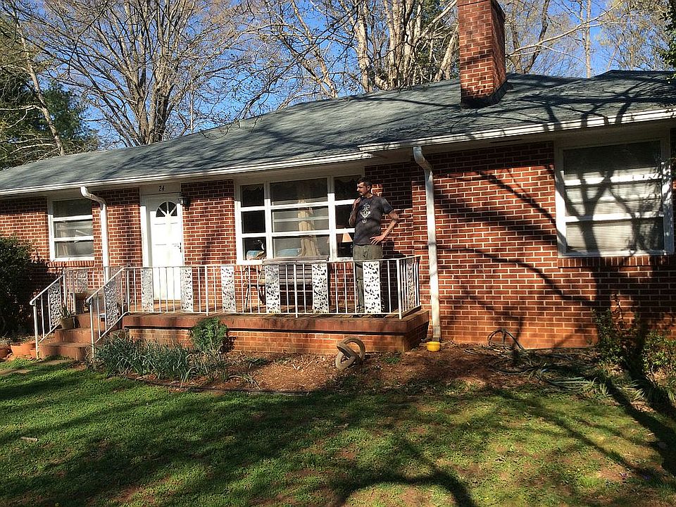 1st image of 24 Nora Dr