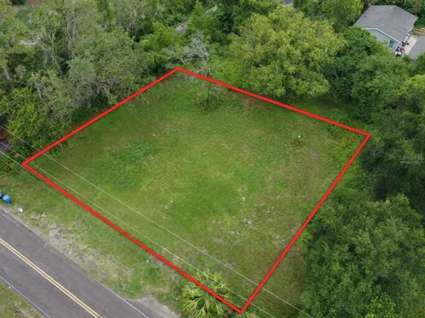 10616 Davis Rd, Tampa, FL 33637
