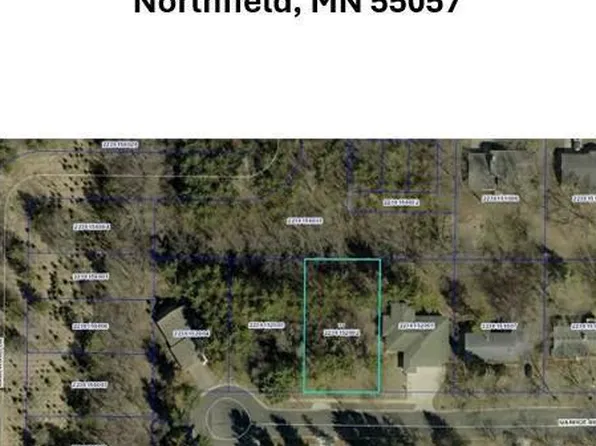 504 Ivanhoe Ave, Northfield, MN 55057