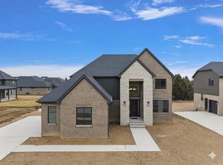 57242 Veridian Blvd, Washington, MI