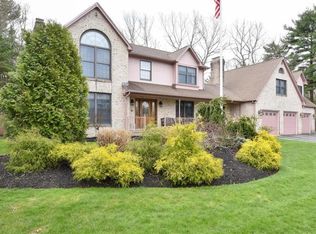 9 Sugar Maple Dr, Coventry, RI 02816