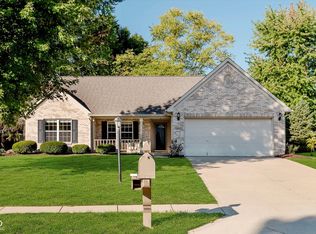 10172 Cheswick Ln, Fishers, IN 46038