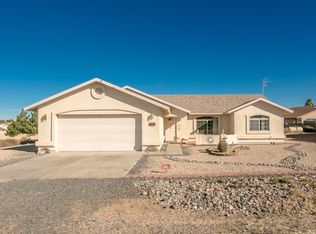7757 E Larkspur Dr, Kingman, AZ 86401
