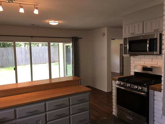 Kitchen Dinning