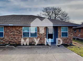 1305 S Cardinal St UNIT A, Ennis, TX 75119