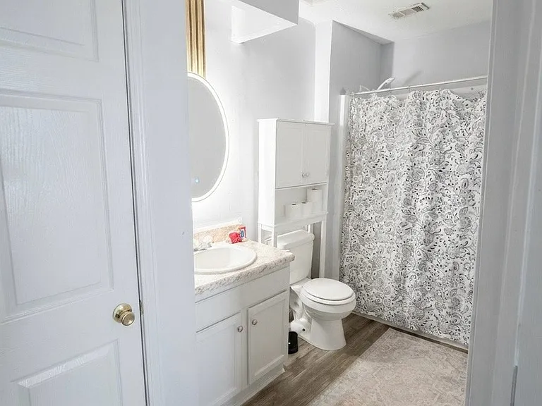 2301 W Michigan Ave #17 — Photo 4