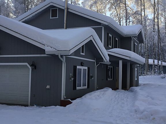 3rd image of 707 Suncrest Dr