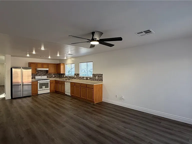 11232 Albergotta Ct — Photo 8