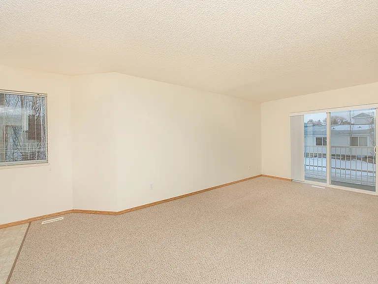 620 King St — Photo 17