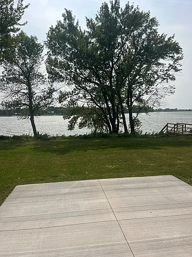 10 Lake Ln Photo 1 10 Lake Ln Photo 1