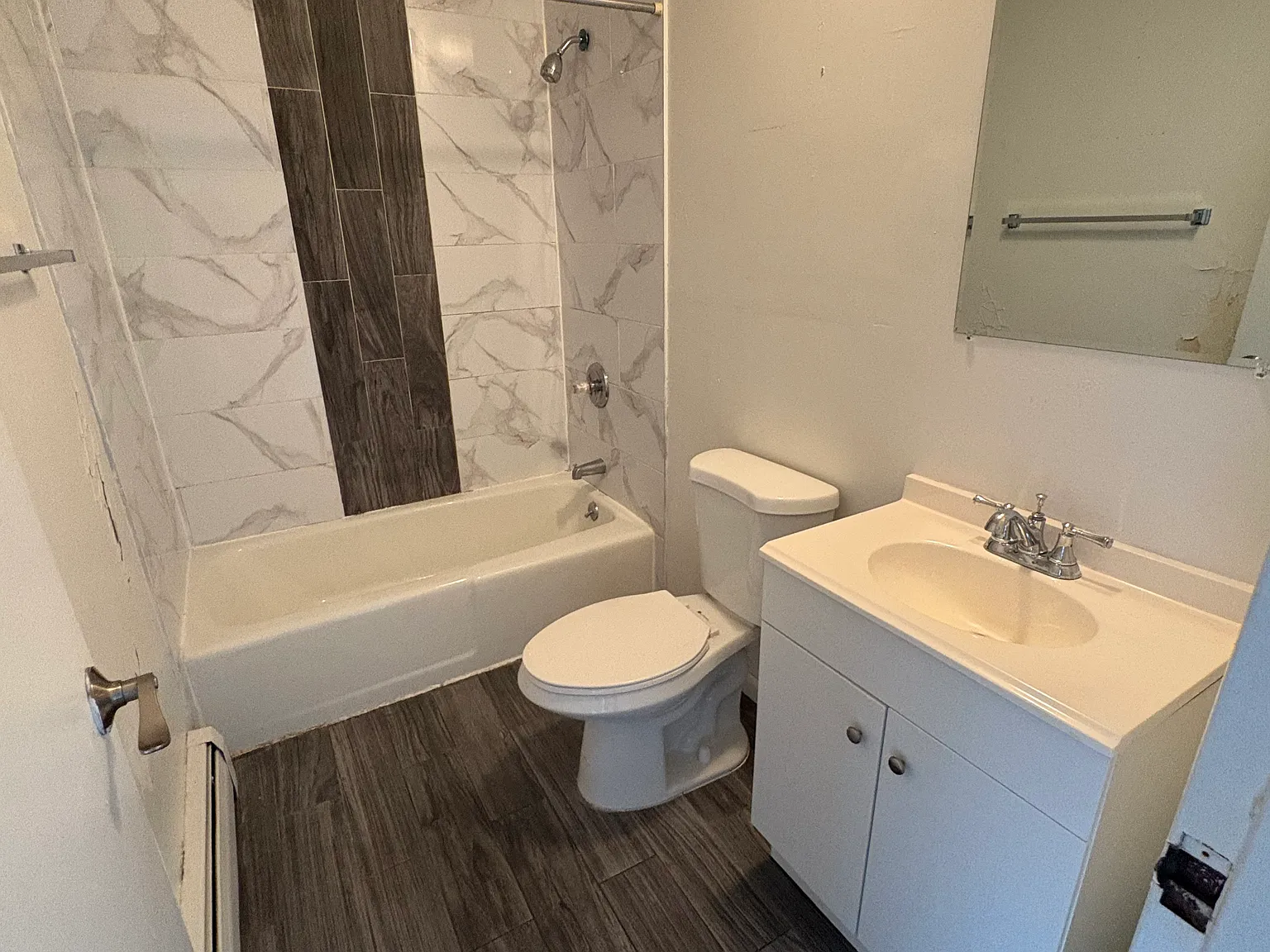 3 bed, $1,500 — Photo 3