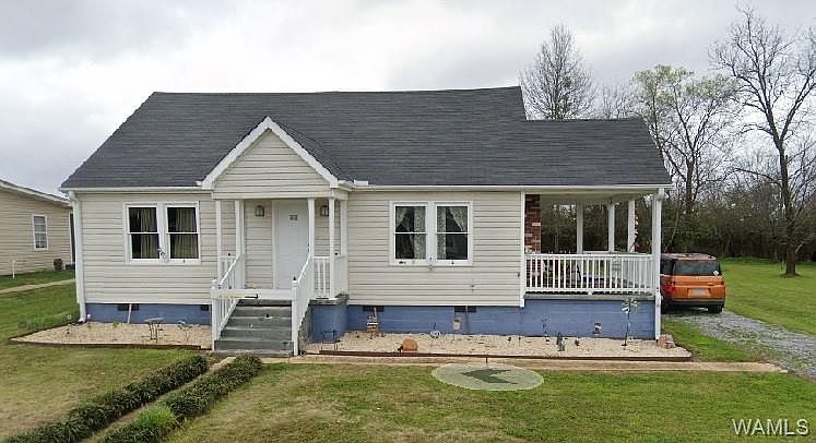 1st image of 408 18th St E