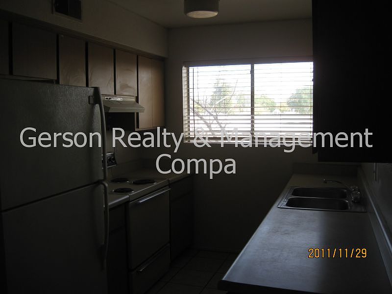 2nd image of 217 E Washington Ave APT 106