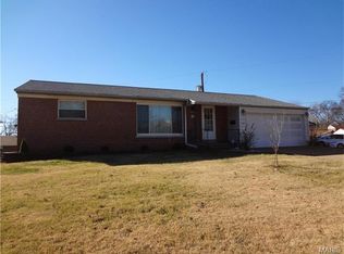 4122 Hummingbird Ct, Saint Louis, MO 63123
