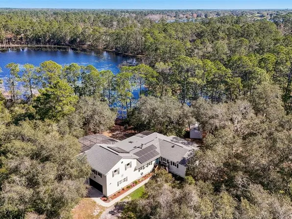 1224 Hill Stream Dr, Geneva, FL 32732