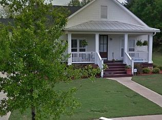 120 Prestwick Dr, Dothan, AL 36305