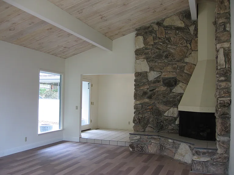 Club Rd — Photo 2