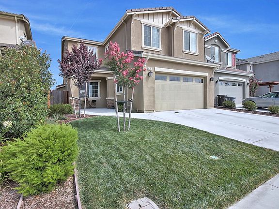 2nd image of 639 Saint James Dr